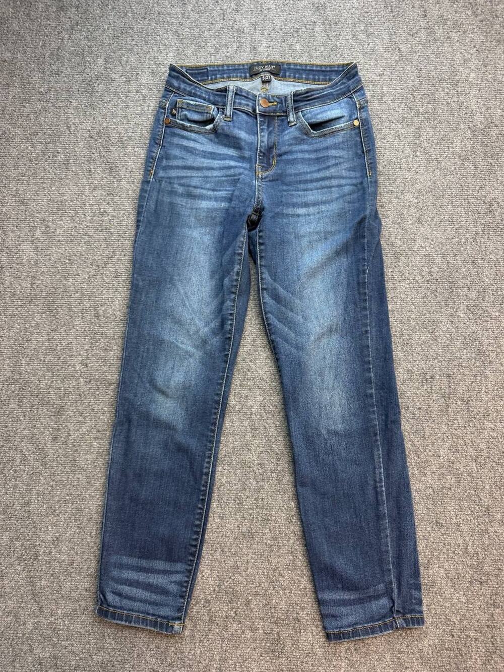 Judy Blue Women's Jeans Size 5/27 Medium Wash Straight Leg Denim